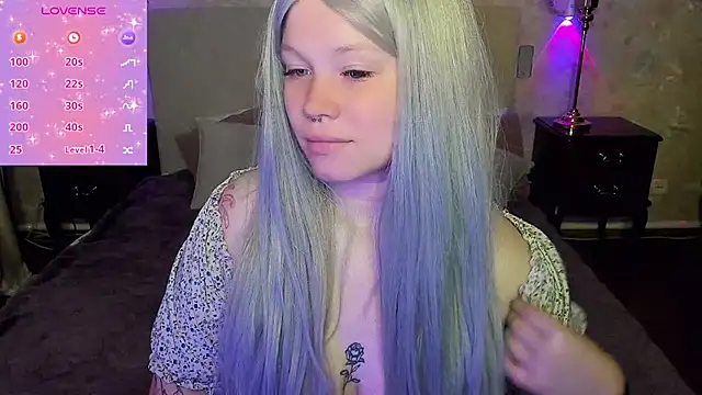 Diana Dream online show from September 9, 2025, 9:47 pm