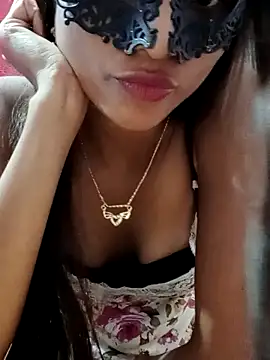 Nishu23 online show from September 13, 2025, 6:29 pm