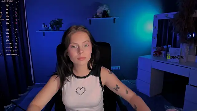 Snapshot of renata_sweety chatting on September 23, 2025, 9:56 am renata sweety online show from September 23, 2025, 9:56 am