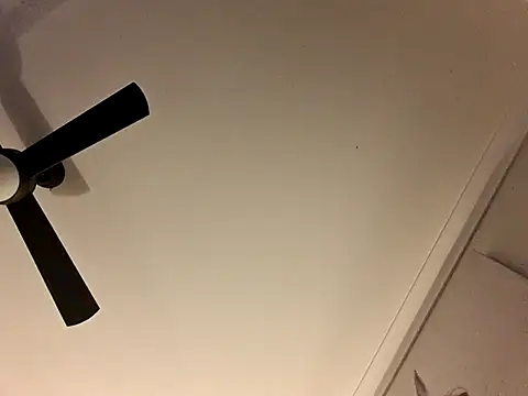 brokecountrylads online show from November 4, 2025, 9:41 am