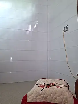 LazdyLy online show from September 21, 2025, 5:53 am