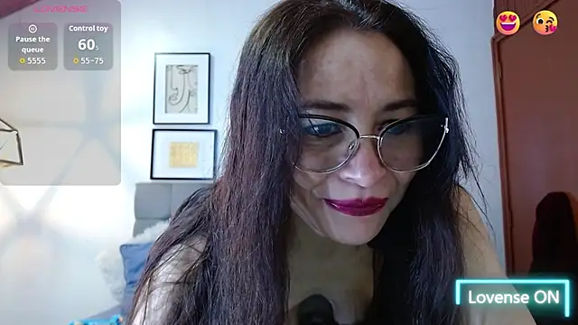  naomi s online show from February 1, 2026, 1:53 pm