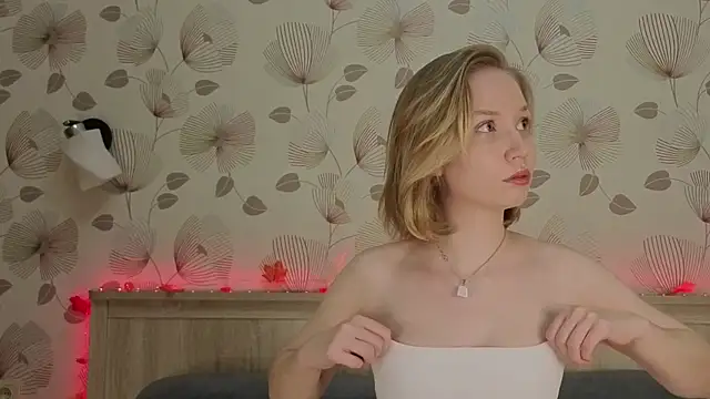 Snapshot of ameliamurrr chatting on November 7, 2025, 8:36 am ameliamurrr online show from November 7, 2025, 8:36 am