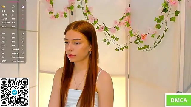 SexyEsma online show from October 2, 2025, 6:42 am