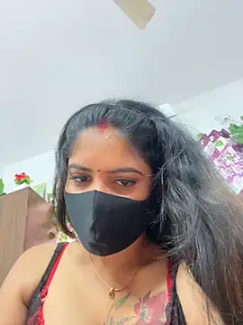 V-Hot-Sweti online show from October 25, 2025, 6:21 am