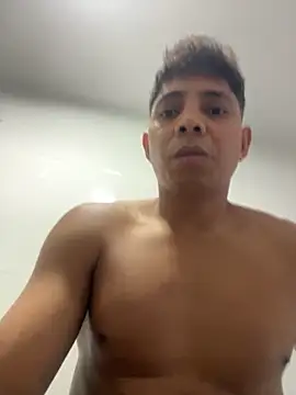 Snapshot of eduin069 chatting on September 29, 2025, 11:48 am eduin069 online show from September 29, 2025, 11:48 am