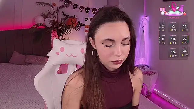 Snapshot of Leri_Star chatting on November 1, 2025, 8:44 pm Leri Star online show from November 1, 2025, 8:44 pm