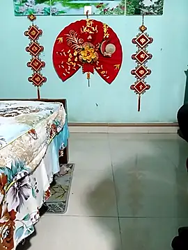 Tasu774 online show from April 10, 2026, 5:28 pm