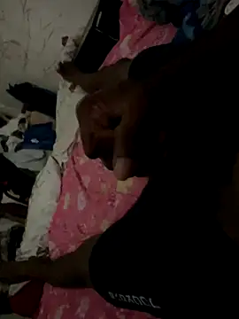 Snapshot of babybaby2000- chatting on September 11, 2025, 12:33 am babybaby2000- online show from September 11, 2025, 12:33 am