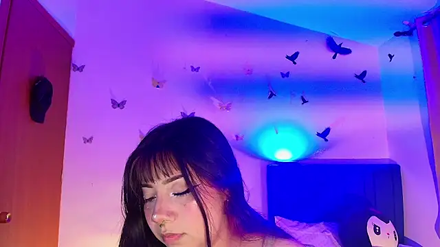 Snapshot of annie-russel chatting on November 26, 2025, 9:05 pm annie-russel online show from November 26, 2025, 9:05 pm