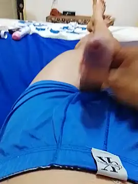 Snapshot of Holanda23cm chatting on April 1, 2026, 1:41 pm Holanda23cm online show from April 1, 2026, 1:41 pm