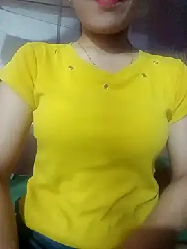 LucyyLy online show from October 15, 2025, 11:16 pm