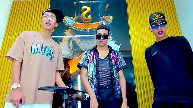 Snapshot of Dante_Brown1_ chatting on October 12, 2025, 8:52 pm Dante Brown1 online show from October 12, 2025, 8:52 pm