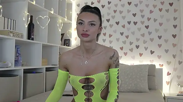 Snapshot of NoraAspen chatting on May 25, 2026, 7:25 am NoraAspen online show from May 25, 2026, 7:25 am