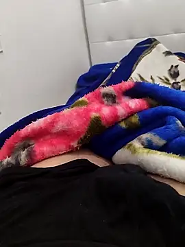 Snapshot of Yazaza1999 chatting on September 27, 2025, 6:07 am Yazaza1999 online show from September 27, 2025, 6:07 am