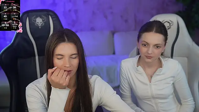 Snapshot of _Dasha_054 chatting on October 11, 2025, 2:26 pm Dasha 054 online show from October 11, 2025, 2:26 pm