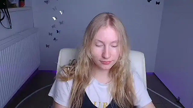 Elizabeth Kissa online show from September 12, 2025, 11:21 am