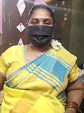 Snapshot of Tamil_Azhaghi25 chatting on October 4, 2025, 5:22 pm Tamil Azhaghi25 online show from October 4, 2025, 5:22 pm