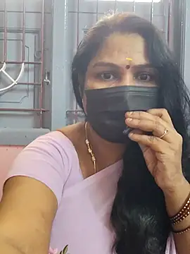 Snapshot of Tamil_Azhaghi25 chatting on October 30, 2025, 7:32 am Tamil Azhaghi25 online show from October 30, 2025, 7:32 am