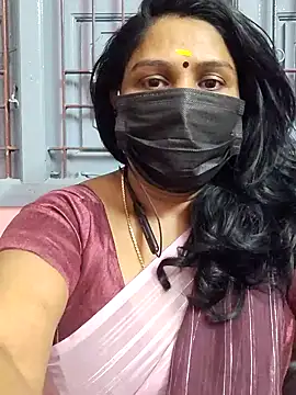 Snapshot of Tamil_Azhaghi25 chatting on November 11, 2025, 7:25 pm Tamil Azhaghi25 online show from November 11, 2025, 7:25 pm