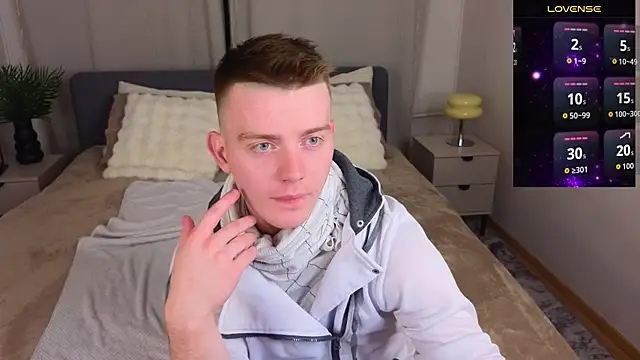 happy de1mos online show from September 30, 2025, 7:30 pm