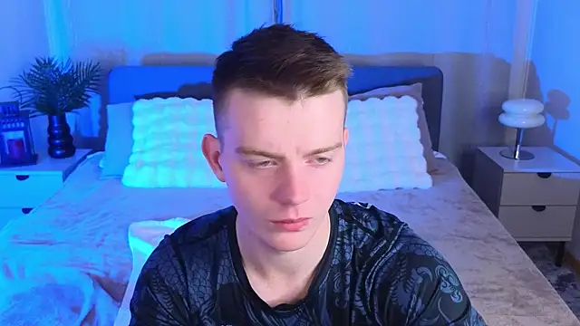 happy de1mos online show from October 9, 2025, 9:13 pm