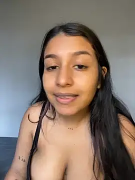 Snapshot of _Chloe_Smith chatting on October 7, 2025, 7:00 pm Chloe Smith online show from October 7, 2025, 7:00 pm