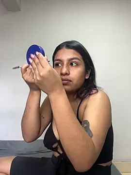 Snapshot of _Chloe_Smith chatting on October 21, 2025, 3:35 pm Chloe Smith online show from October 21, 2025, 3:35 pm