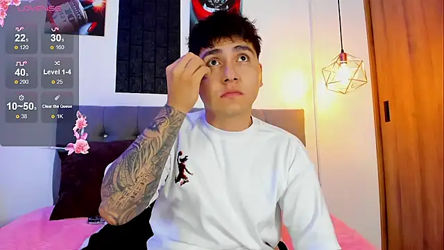 Snapshot of Nicolas_James_Sc chatting on September 26, 2025, 2:21 pm Nicolas James Sc online show from September 26, 2025, 2:21 pm