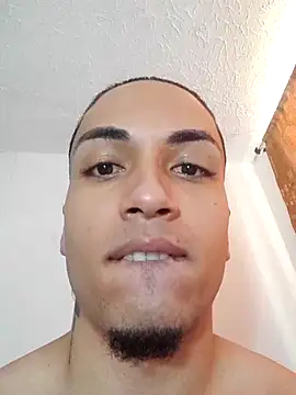 Snapshot of magic_mike_26 chatting on July 4, 2026, 7:31 pm magic mike 26 online show from July 4, 2026, 7:31 pm