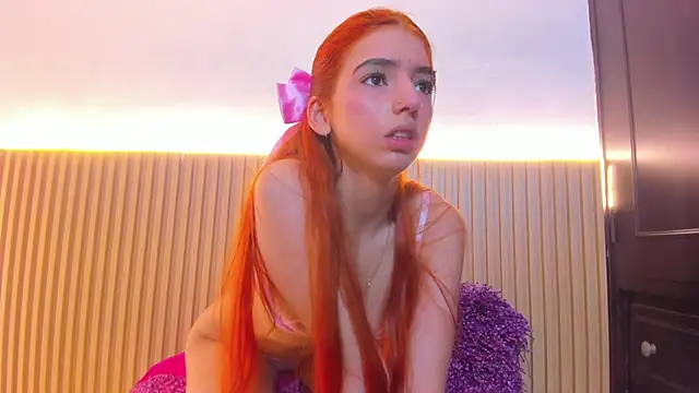 Alana 333 online show from December 18, 2025, 11:38 am