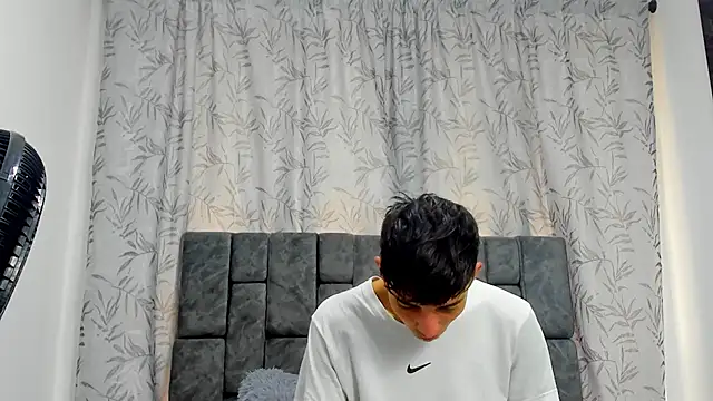 Maikol Ortiz online show from November 30, 2025, 12:42 pm