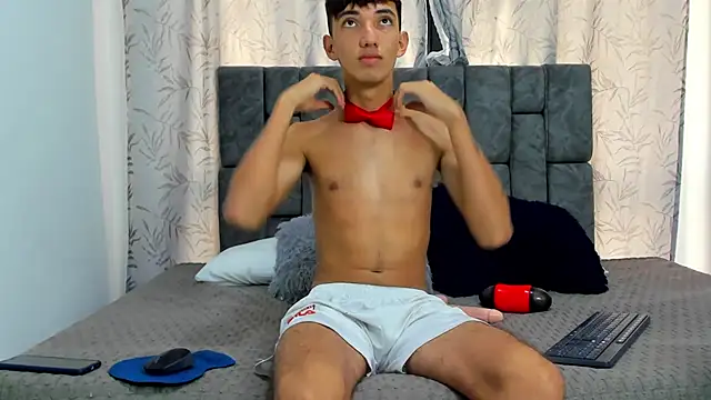 Maikol Ortiz online show from December 22, 2025, 1:41 pm