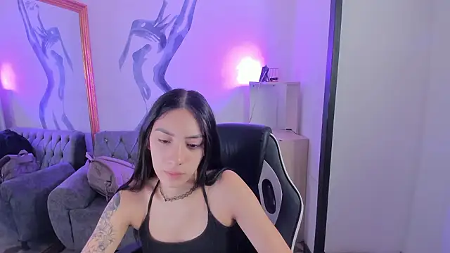 AlliceCopper online show from March 16, 2026, 12:31 pm