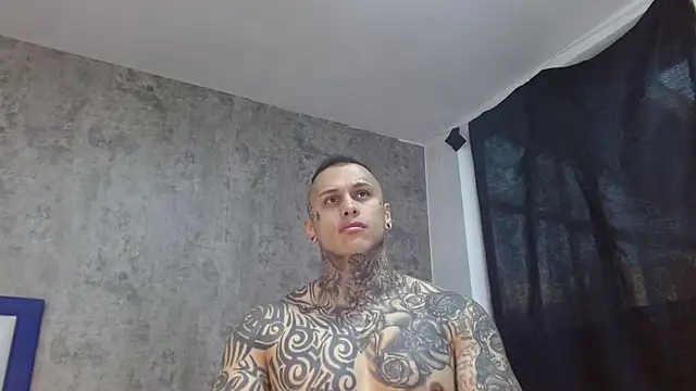 aaron flex online show from September 16, 2025, 12:39 pm