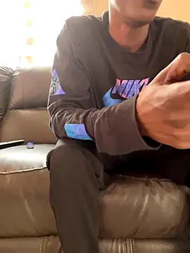 Snapshot of MeneerIan chatting on September 29, 2025, 9:47 am MeneerIan online show from September 29, 2025, 9:47 am