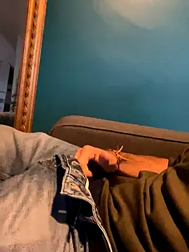 Snapshot of OnlyMims99 chatting on October 20, 2025, 5:13 pm OnlyMims99 online show from October 20, 2025, 5:13 pm