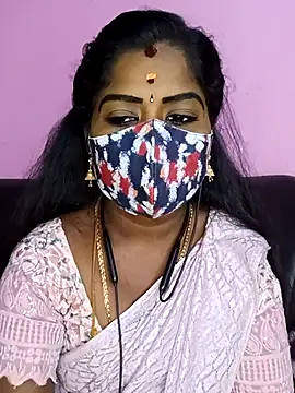 Snapshot of tamilammukuttyy chatting on April 17, 2026, 3:42 am tamilammukuttyy online show from April 17, 2026, 3:42 am