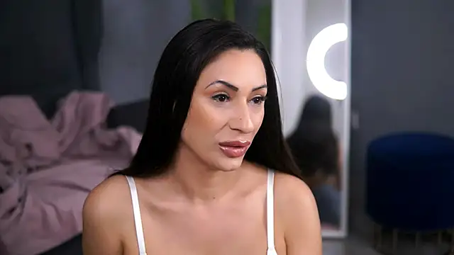 SarahMystique online show from November 20, 2025, 2:17 pm