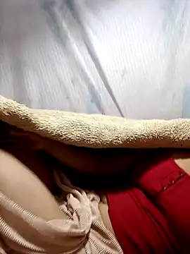 xinhxinhcute online show from October 24, 2025, 11:50 am