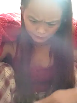 xinhxinhcute online show from November 8, 2025, 10:52 pm