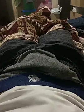 Snapshot of hmleonardo chatting on January 16, 2026, 12:58 am hmleonardo online show from January 16, 2026, 12:58 am