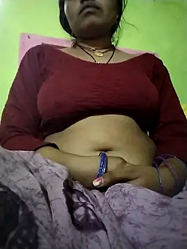 Snapshot of Bebo_Sweety143 chatting on November 25, 2025, 8:47 am Bebo Sweety143 online show from November 25, 2025, 8:47 am