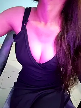 queen visakha online show from October 31, 2025, 6:58 am