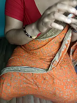 desi boudi87 online show from October 15, 2025, 6:41 pm