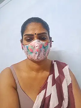 Snapshot of sherlin24 chatting on November 9, 2025, 4:05 pm sherlin24 online show from November 9, 2025, 4:05 pm