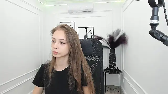 EmilyGraydis online show from September 25, 2025, 11:14 am