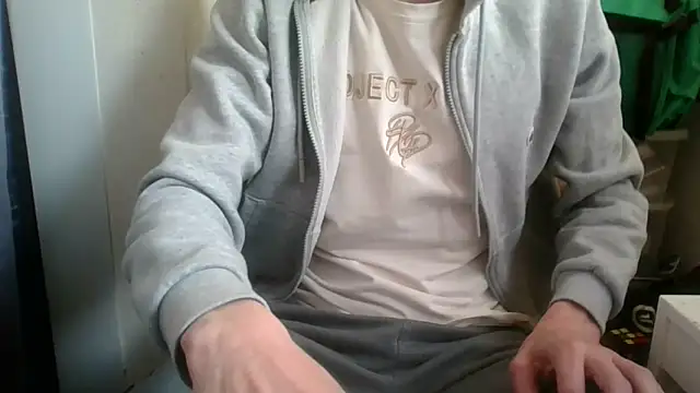 juju78jujuu online show from October 12, 2025, 7:07 am