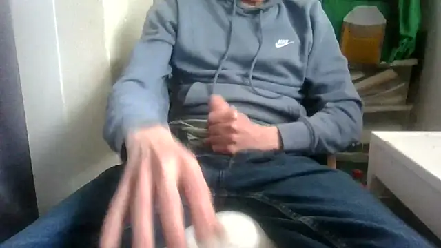 Snapshot of juju78jujuu chatting on April 21, 2026, 3:50 pm juju78jujuu online show from April 21, 2026, 3:50 pm
