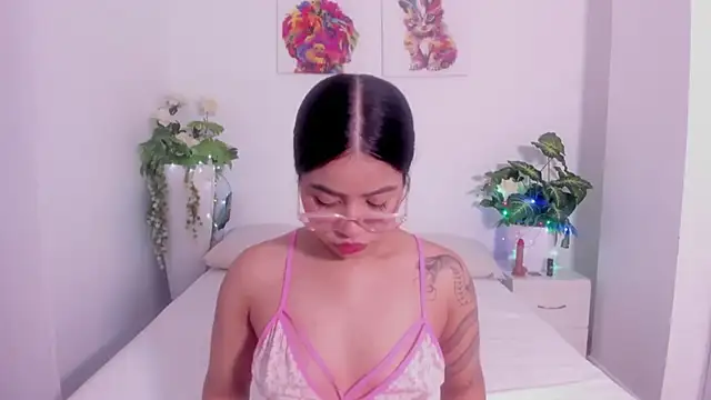 Snapshot of LiilithNova chatting on September 30, 2025, 3:55 am LiilithNova online show from September 30, 2025, 3:55 am